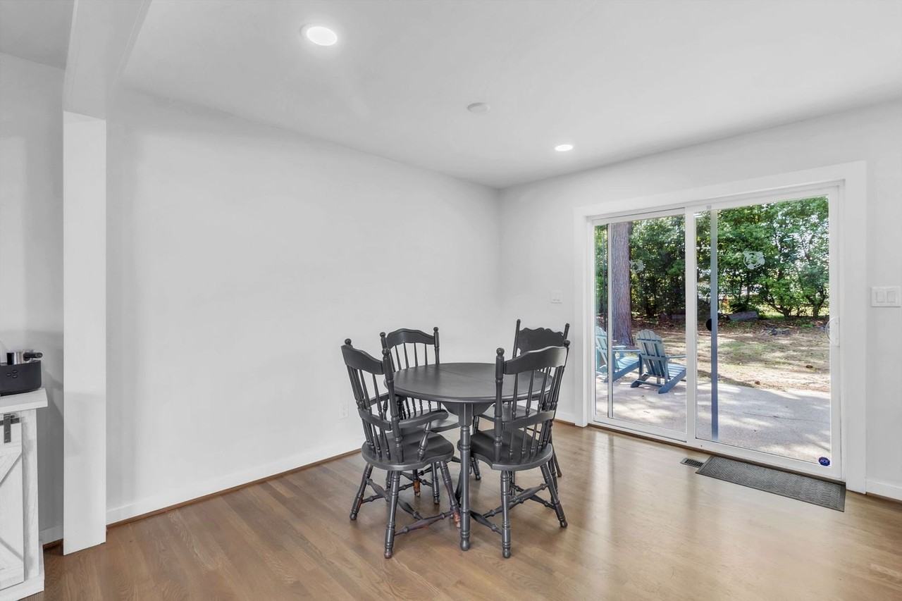 606 Dandridge Dr - Photo 6 of 28