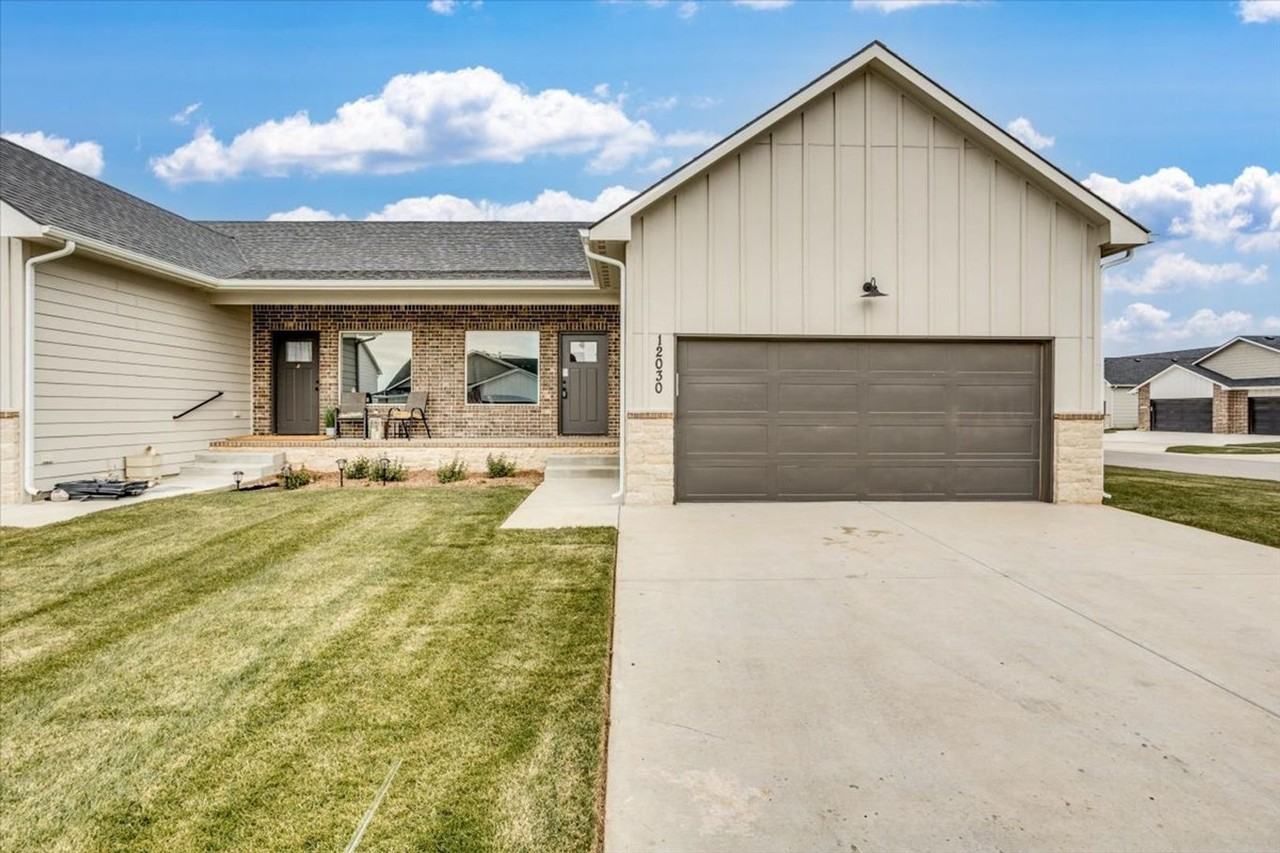 12050 W Swift Fox St