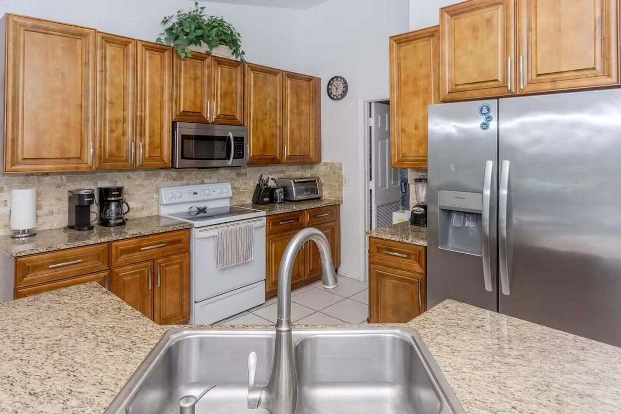 15146 93rd Ln N - Photo 2 of 15