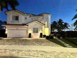 featured image of 6801 Nw 113th Ct #0