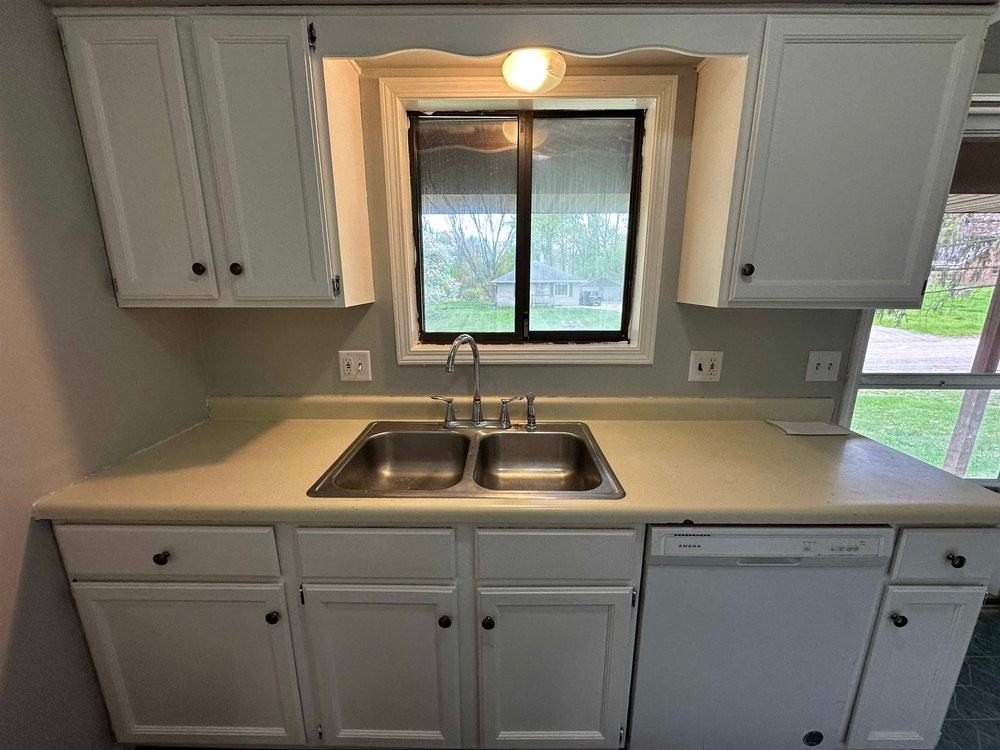 1825 Hoyt Ave #1825 - Photo 3 of 13