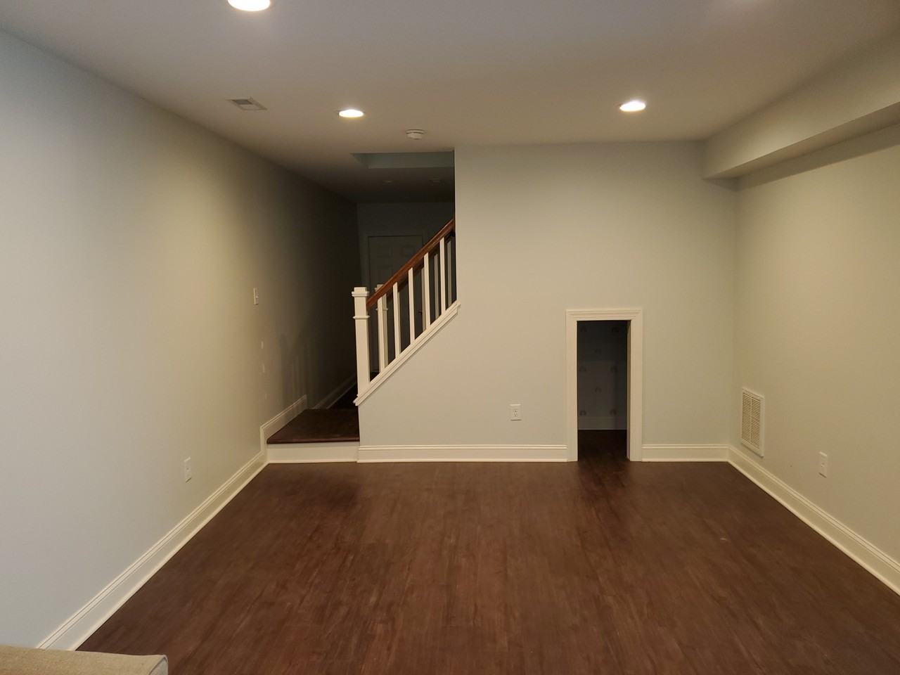 445 Andrew Dr #NA - Photo 3 of 12
