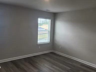 5009 Riverton Ct #NA - Photo 5 of 25