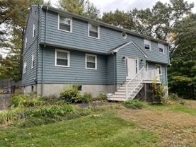 182 School St #B - Photo 1 of 1