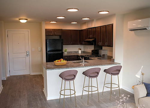 Renaissance Row - Photo 4 of 24