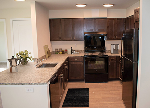 Renaissance Row - Photo 3 of 24