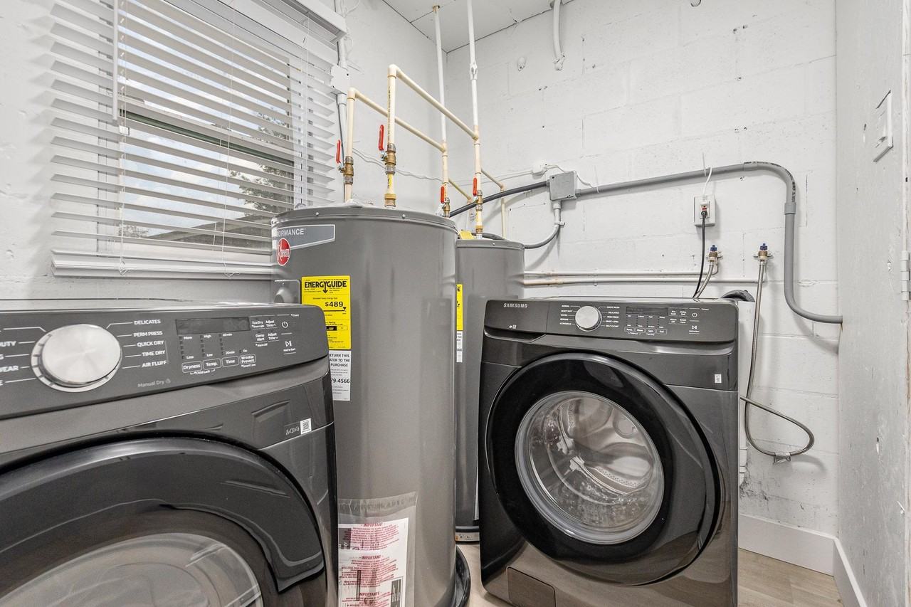 Kozart St - Photo 2 of 4