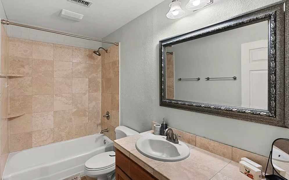 900 South Lamar Boulevard #335 - Photo 7 of 10