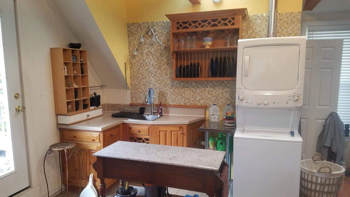 8 Stanwood St - Photo 5 of 9