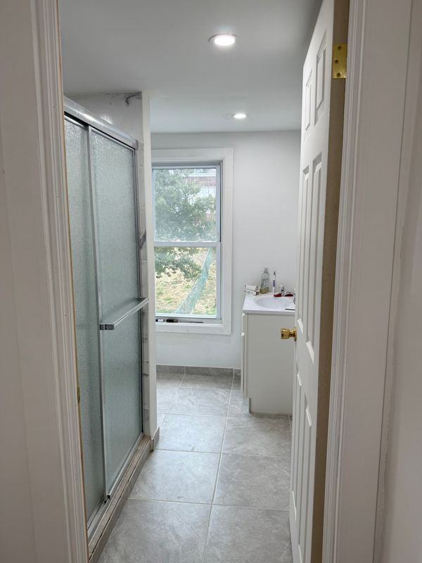 713 W Laurel Blvd - Photo 3 of 7