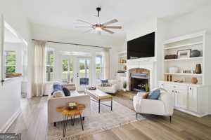 featured image of 524 Forrest Ave