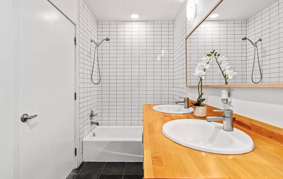 1200 East 11th Street #2254 - Photo 2 of 9