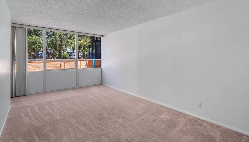 1800 Lavaca Street #1104 - Photo 6 of 12