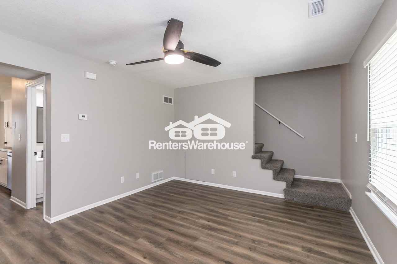 145 N Crest Dr - Photo 2 of 22