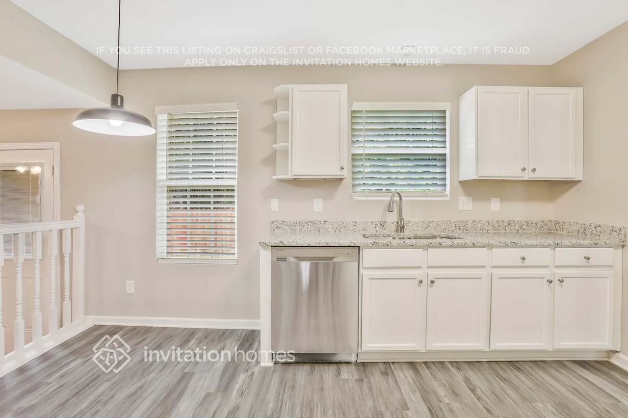 2201 Clayton Rdg - Photo 6 of 21