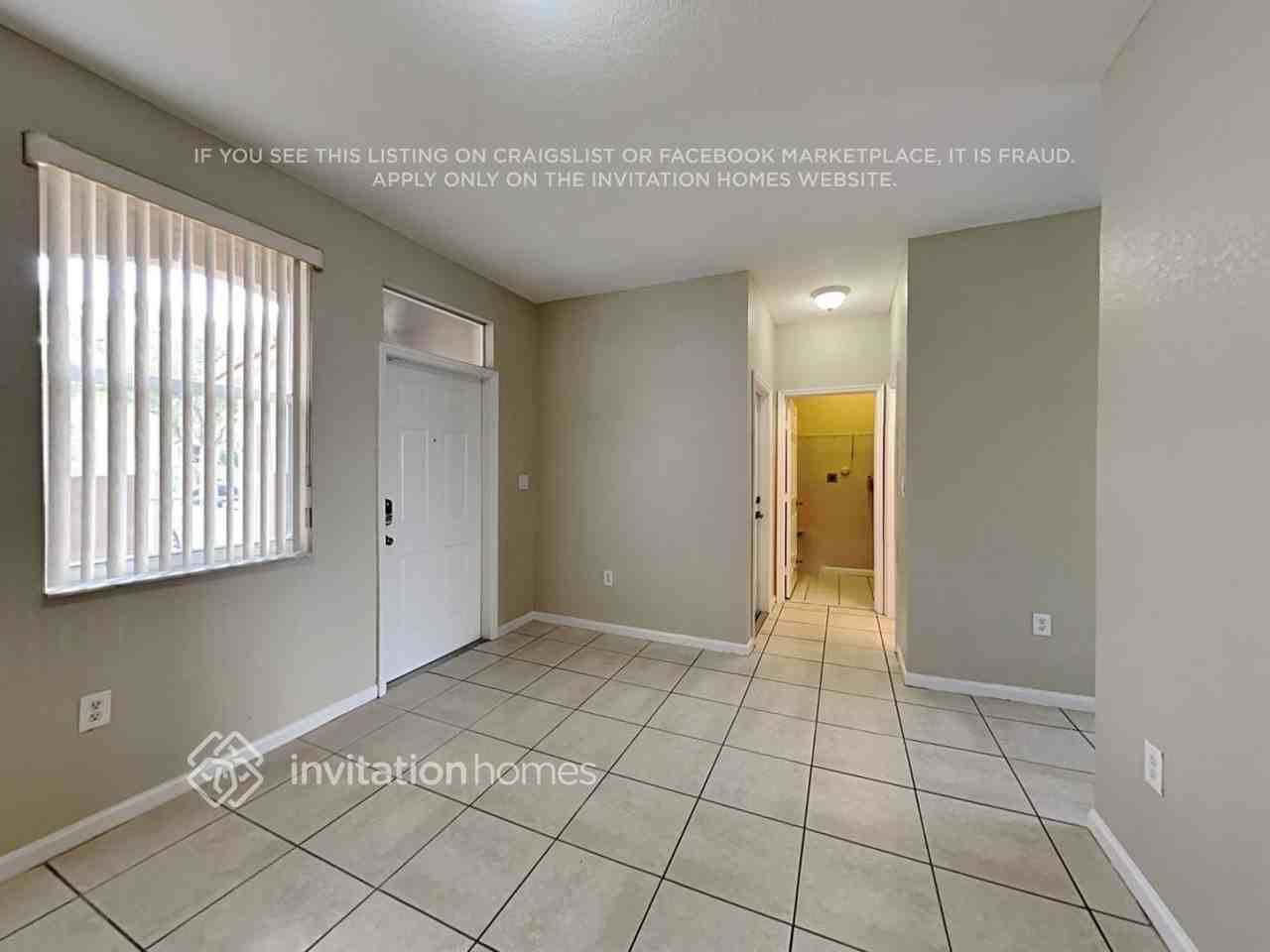 6356 Sw 165th Pl - Photo 4 of 20