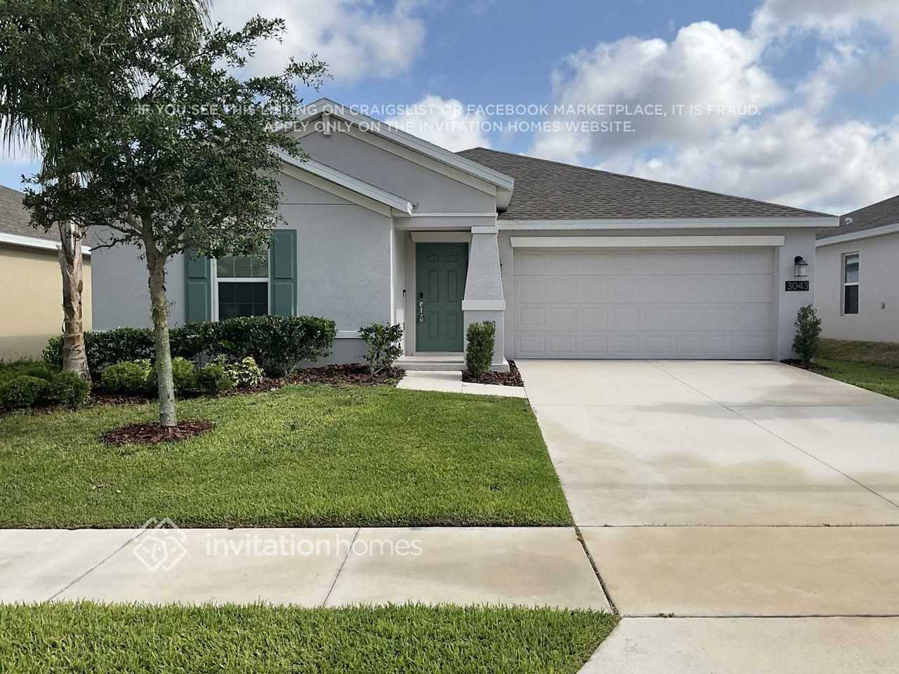 3043 Blue Bonnet Ln - Photo 2 of 14