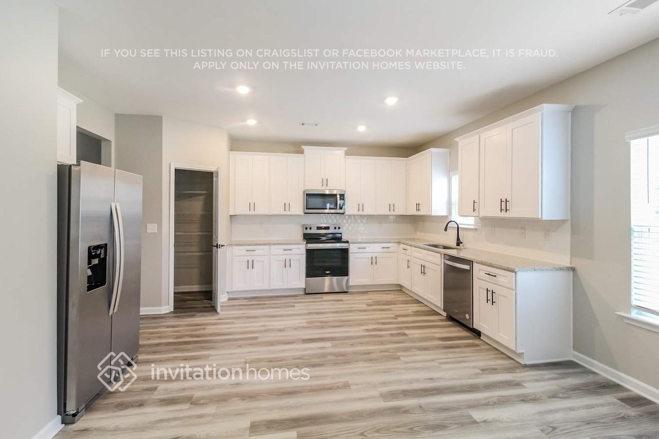 3935 Breeder Ct #39 - Photo 6 of 18