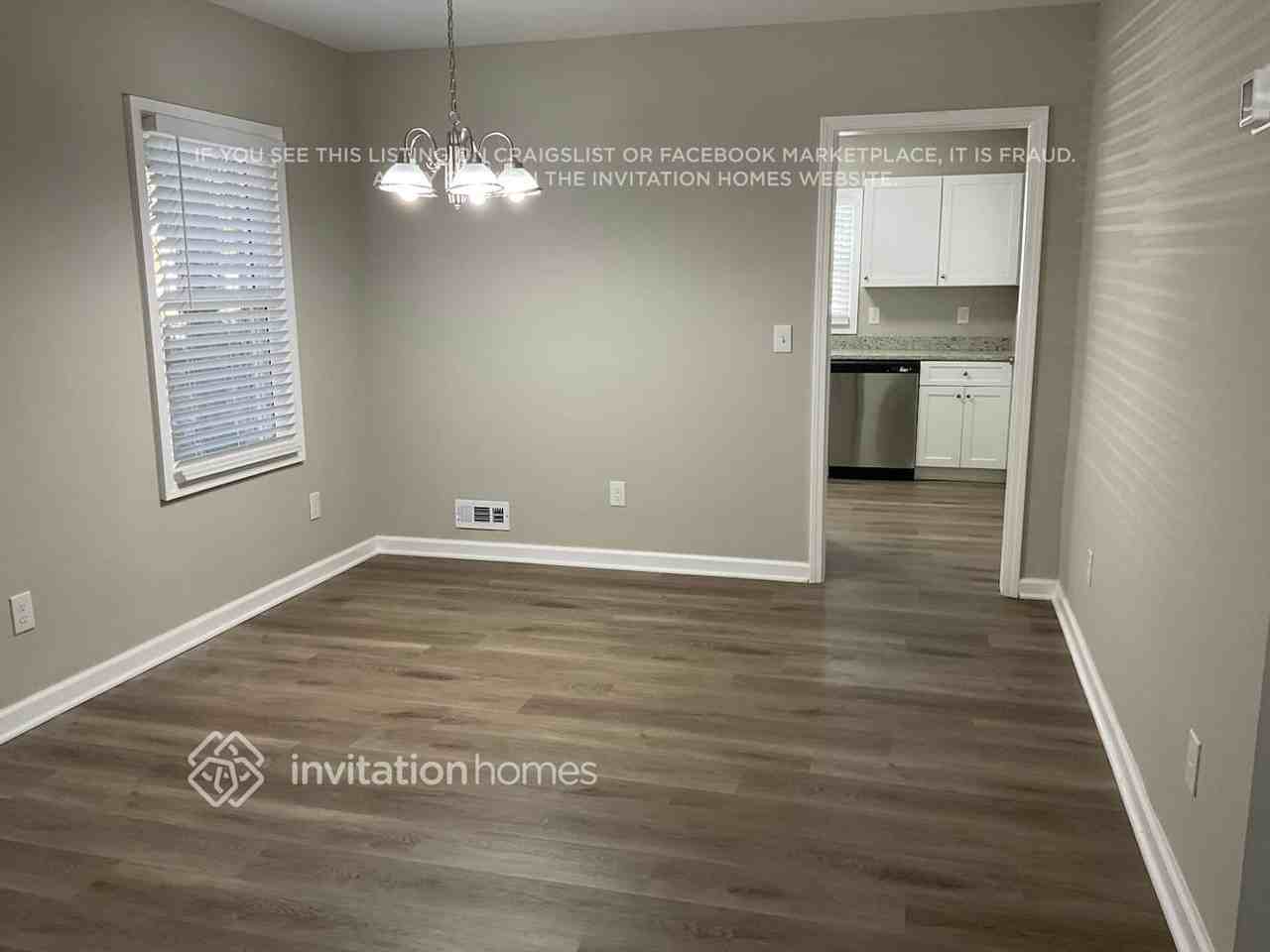 2264 Headland Dr - Photo 4 of 15