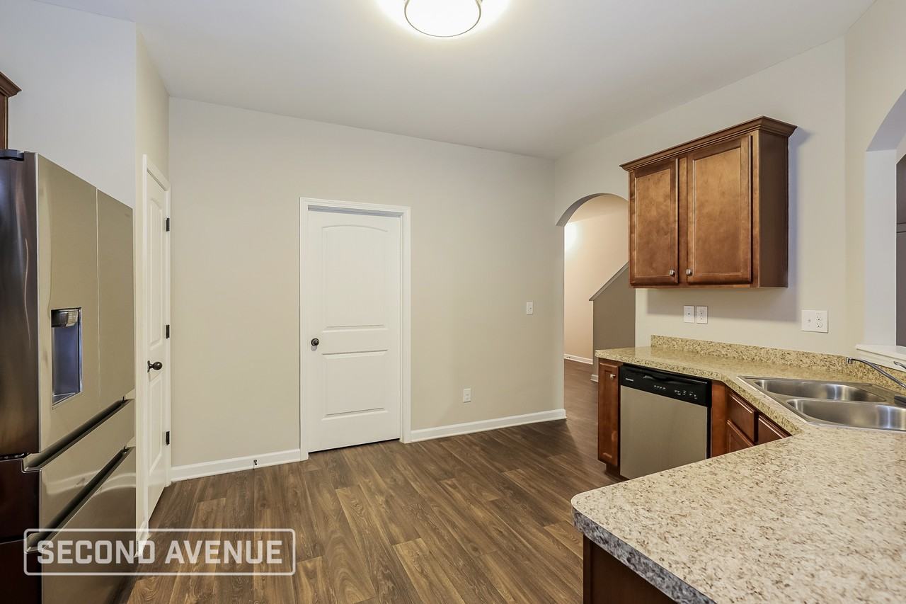 217 Magnaview Dr - Photo 7 of 31