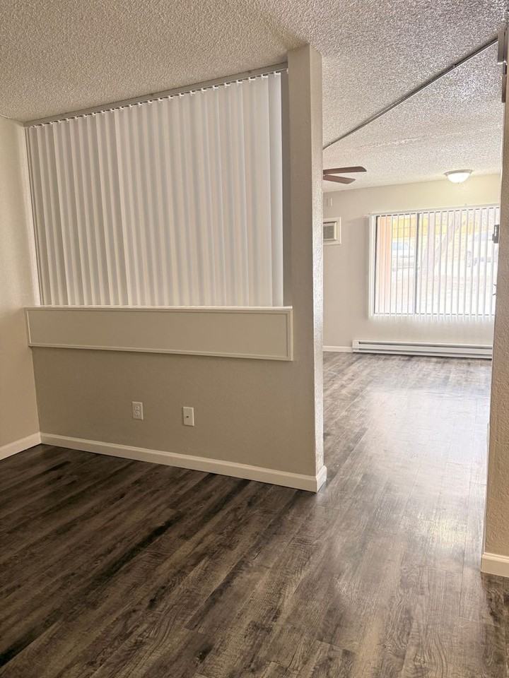 4470 E Pikes Peak Ave - Photo 7 of 11