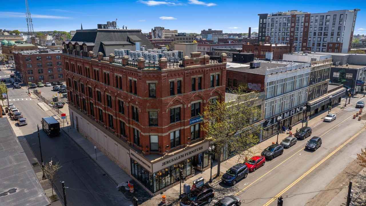 MARKET STREET APARTMENTS - Photo 2 of 50