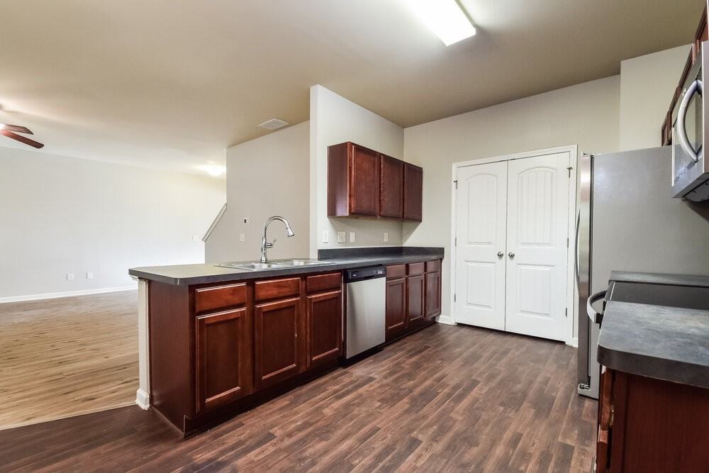 118 Cassady Ln - Photo 6 of 17