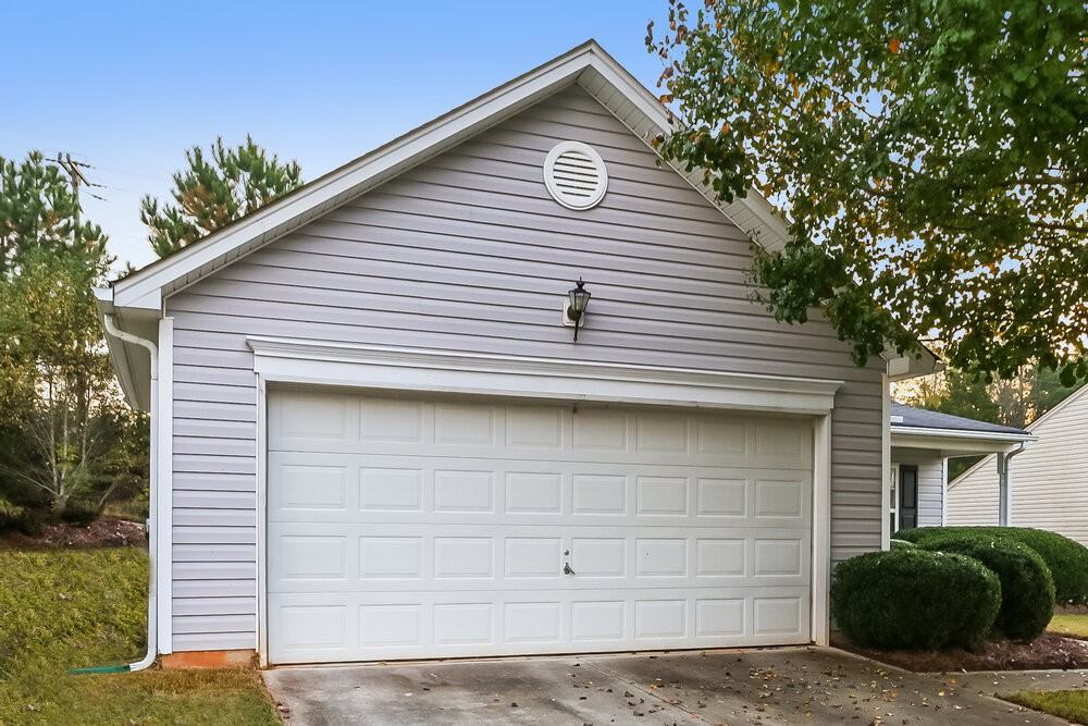 5880 Mahogany Pl Sw - Photo 4 of 15
