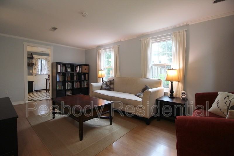 27 Bickel Ct - Photo 3 of 23