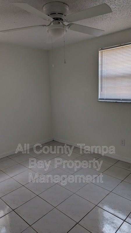 2204 Irene St #B - Photo 7 of 16