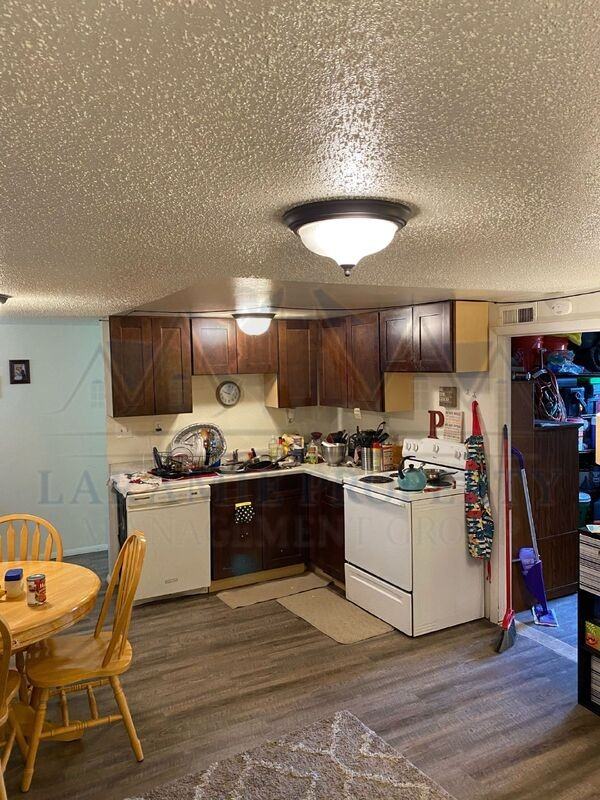 720 1/2 Mitchell St - Photo 4 of 13