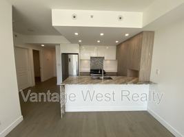 featured image of 1000 Sunset Dr