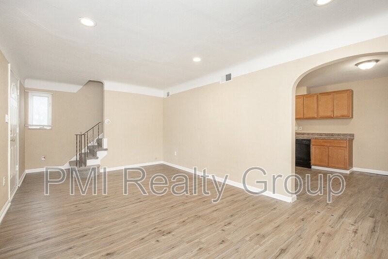 645 Babbitt Rd - Photo 2 of 23