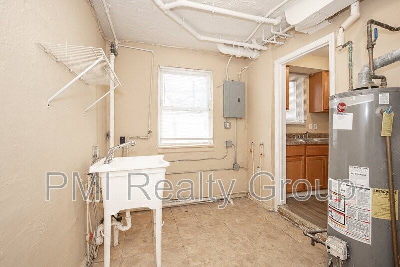 645 Babbitt Rd - Photo 7 of 23