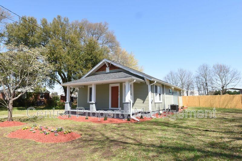 16 Bradley St - Photo 2 of 18