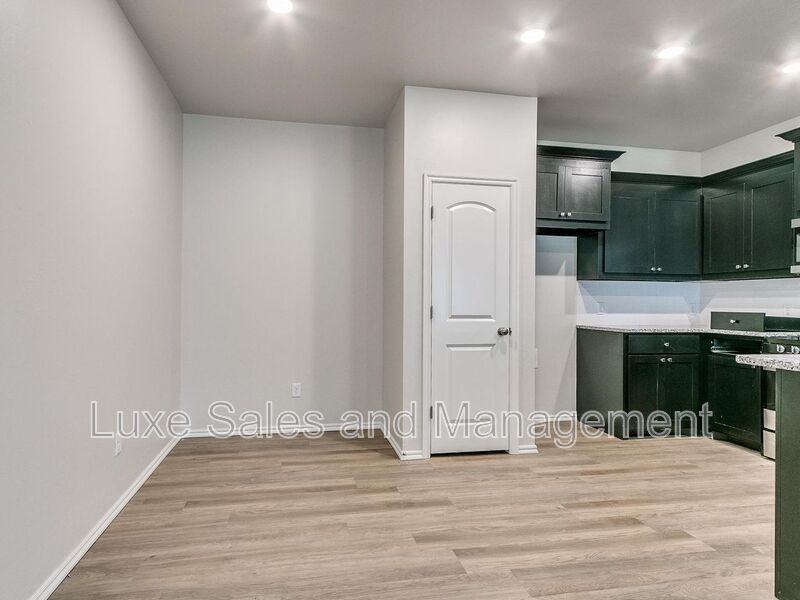 10712 Lawson Place Rd - Photo 5 of 20