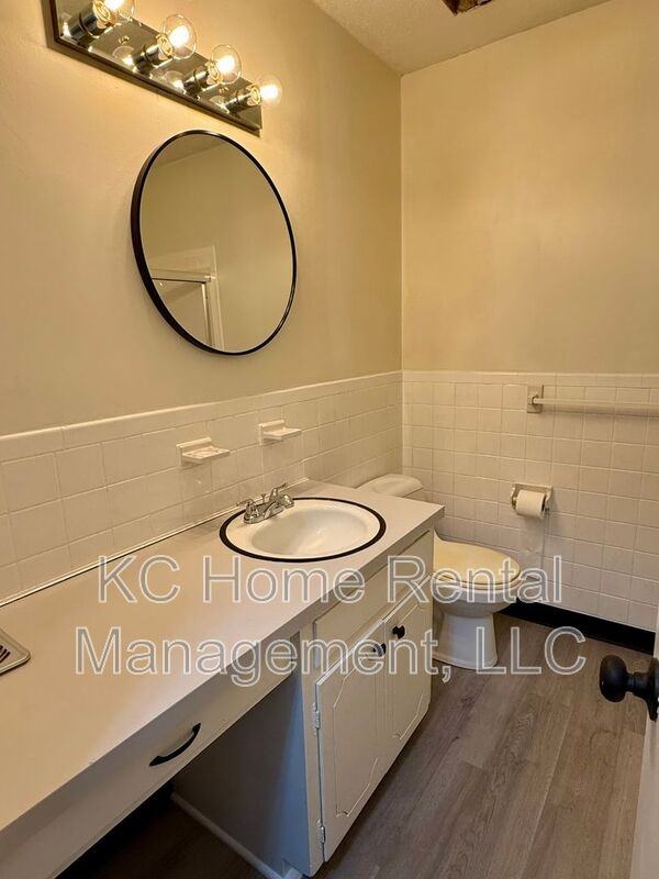 8412 E 97th Ter - Photo 3 of 20
