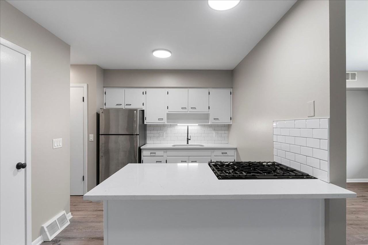 Revere House - Photo 3 of 17