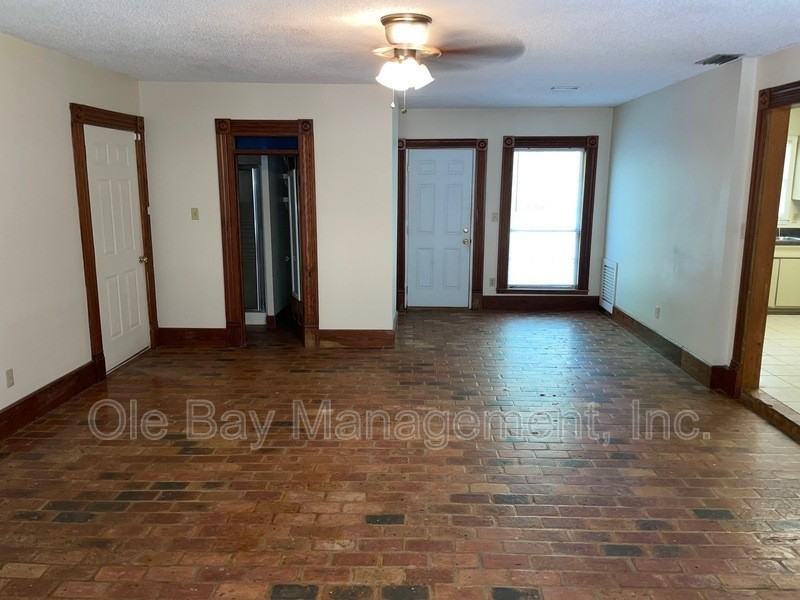 126 General Bullard Ave - Photo 3 of 12