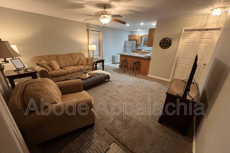 124 Melvina Dr #2 - Photo 6 of 13