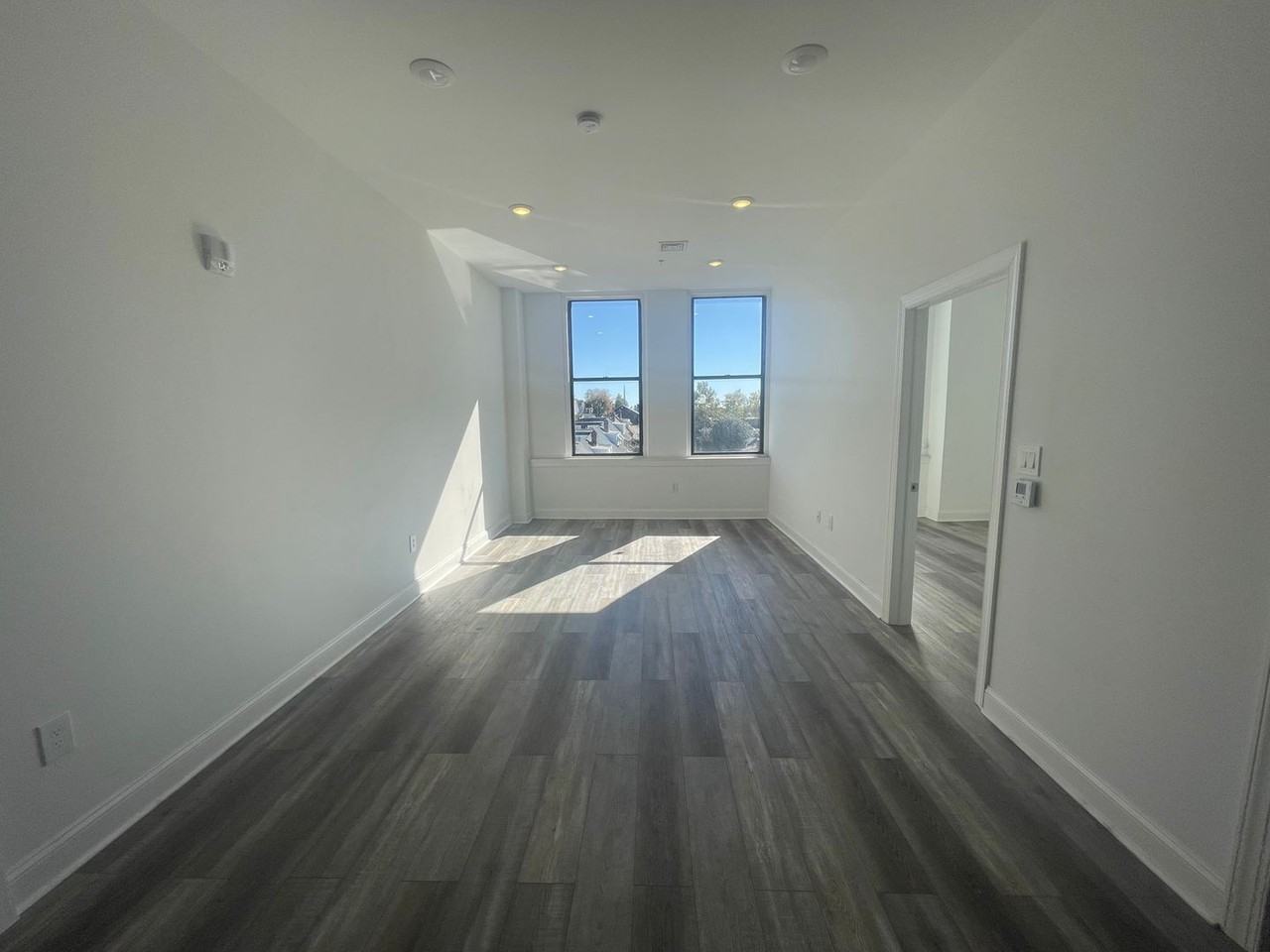 6800 Market Residential - Photo 6 of 21