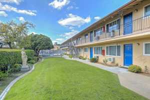 featured image of 253 S Pima Ave