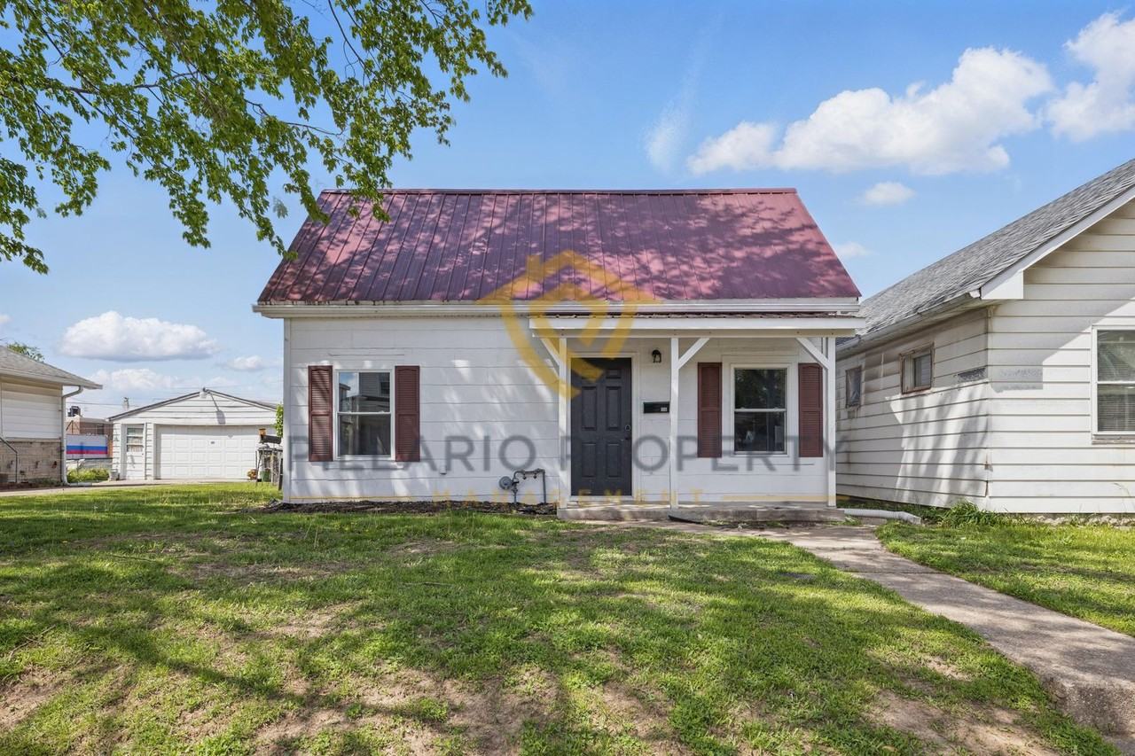 1156 Knox St - Photo 2 of 19