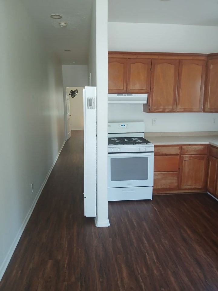 638E - Photo 4 of 18