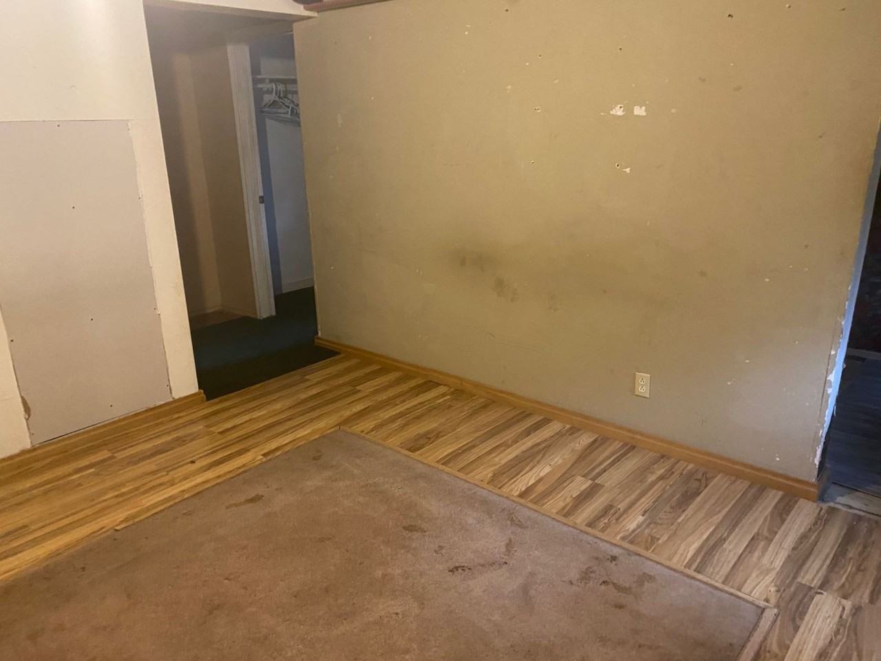 2312 Sledge St - Photo 3 of 6