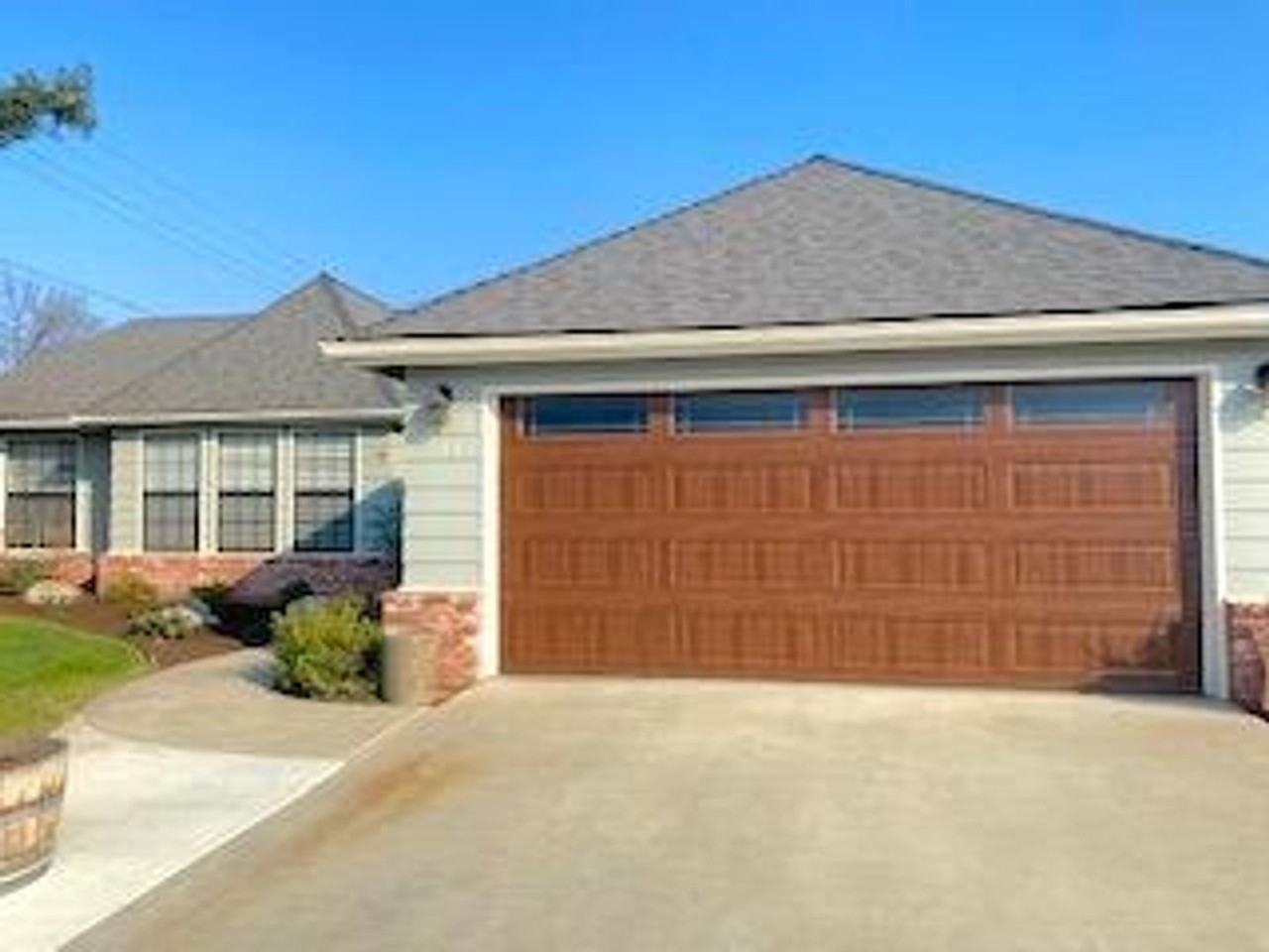 540 N Peppertree St - Photo 2 of 28