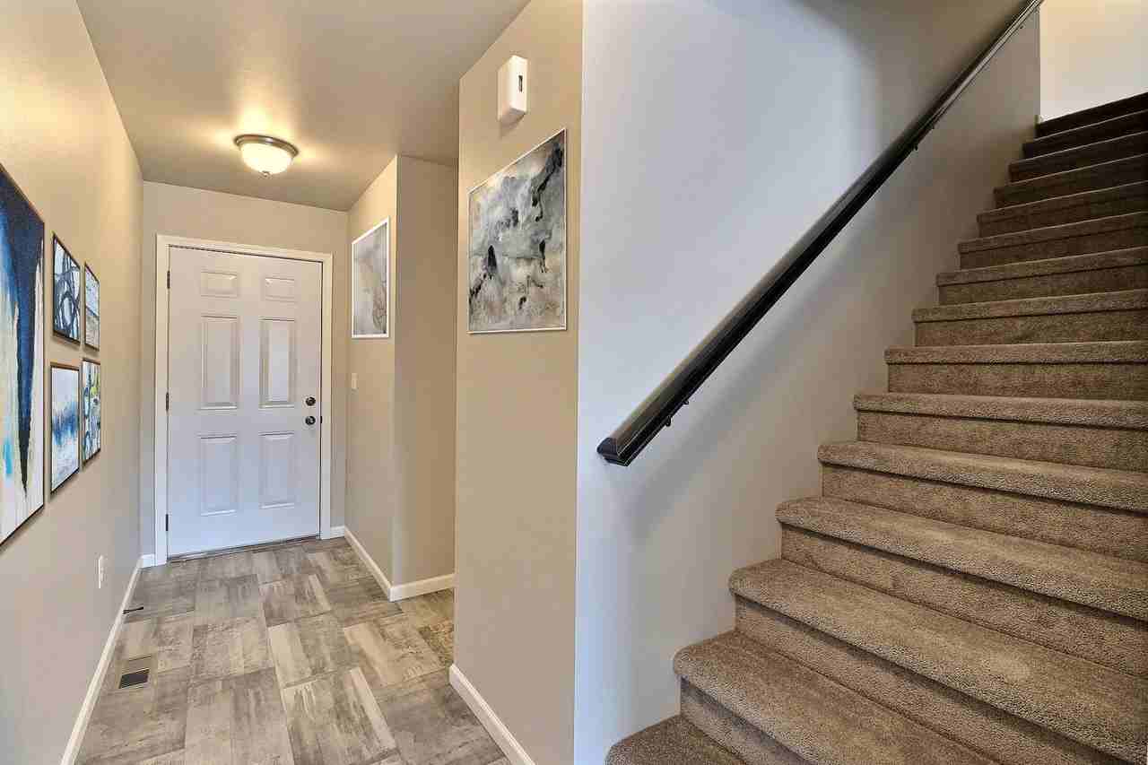 4442 Serenity Ct - Photo 5 of 6