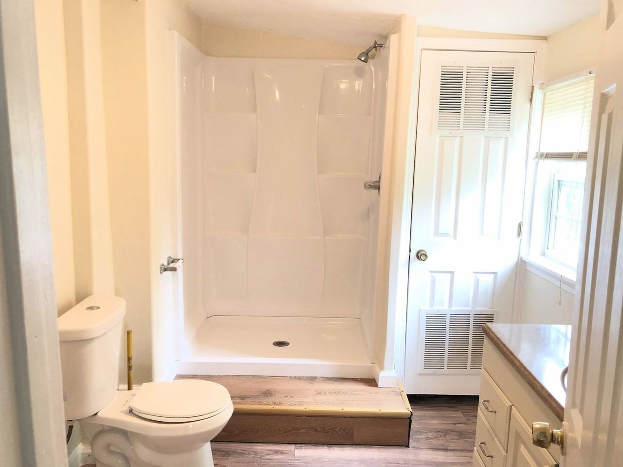528 N Grandview St - Photo 5 of 17