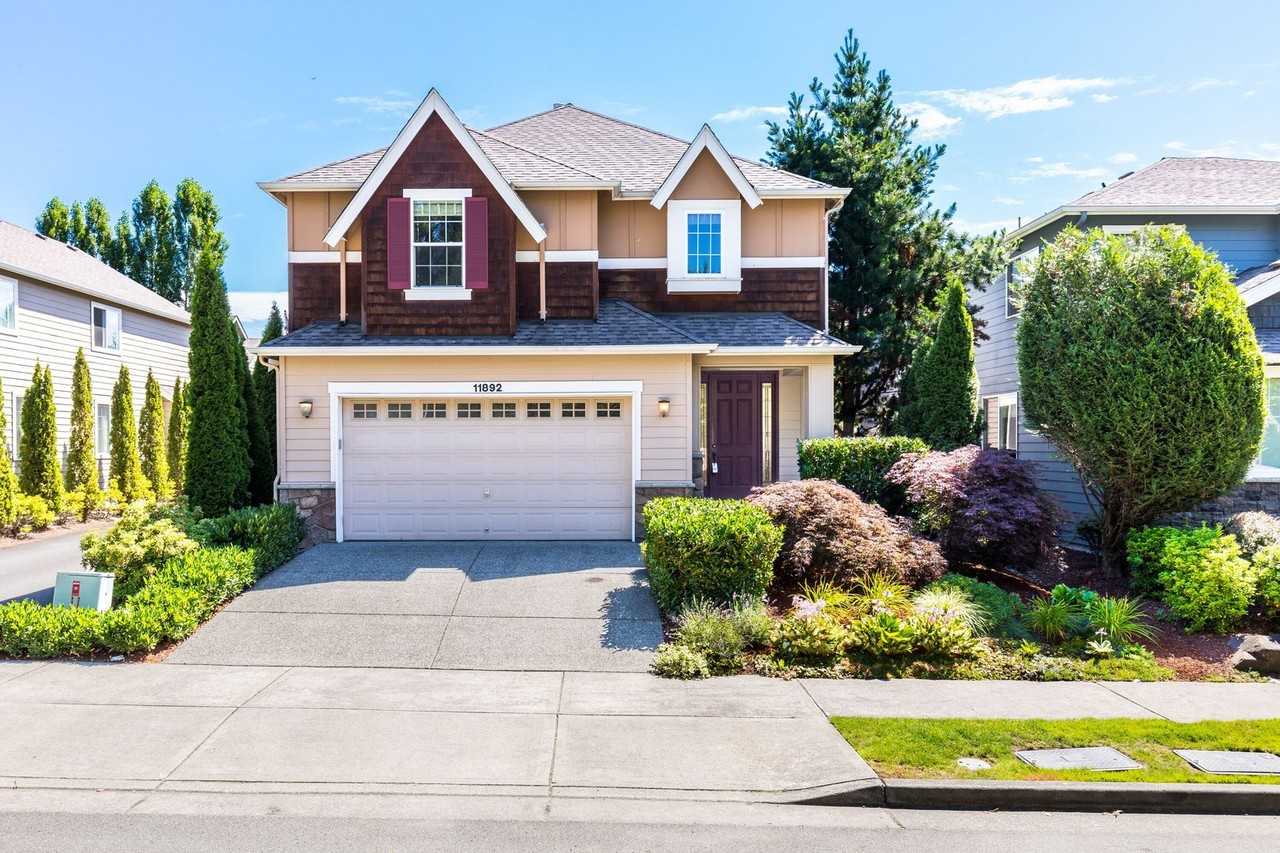 11892 178th Pl Ne - Photo 2 of 21