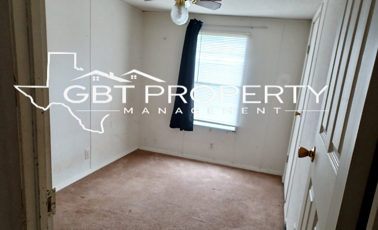 509 Maple St - Photo 6 of 11